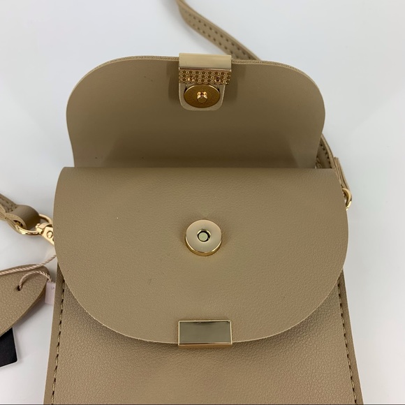 Mellow World NWT Taupe Cross Body Cell Phone Touchscreen Window Wallet Purse - Picture 6 of 14